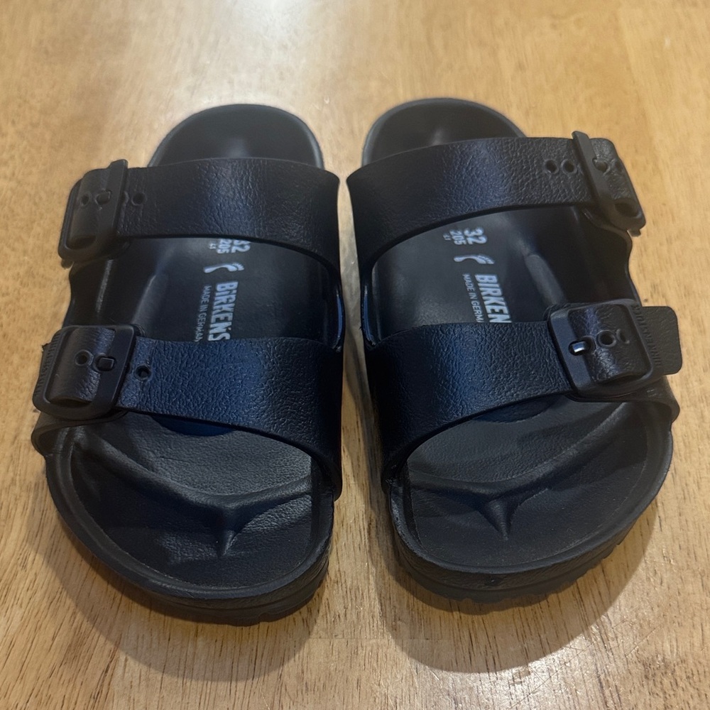 Birkenstock Classic Black Double-Strap Sandals - Arizona Kids EVA - Black